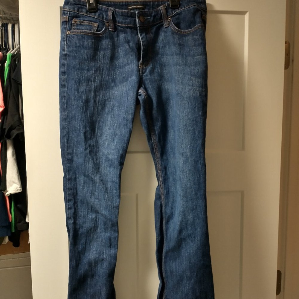 New York and Company Size 8 Jeans